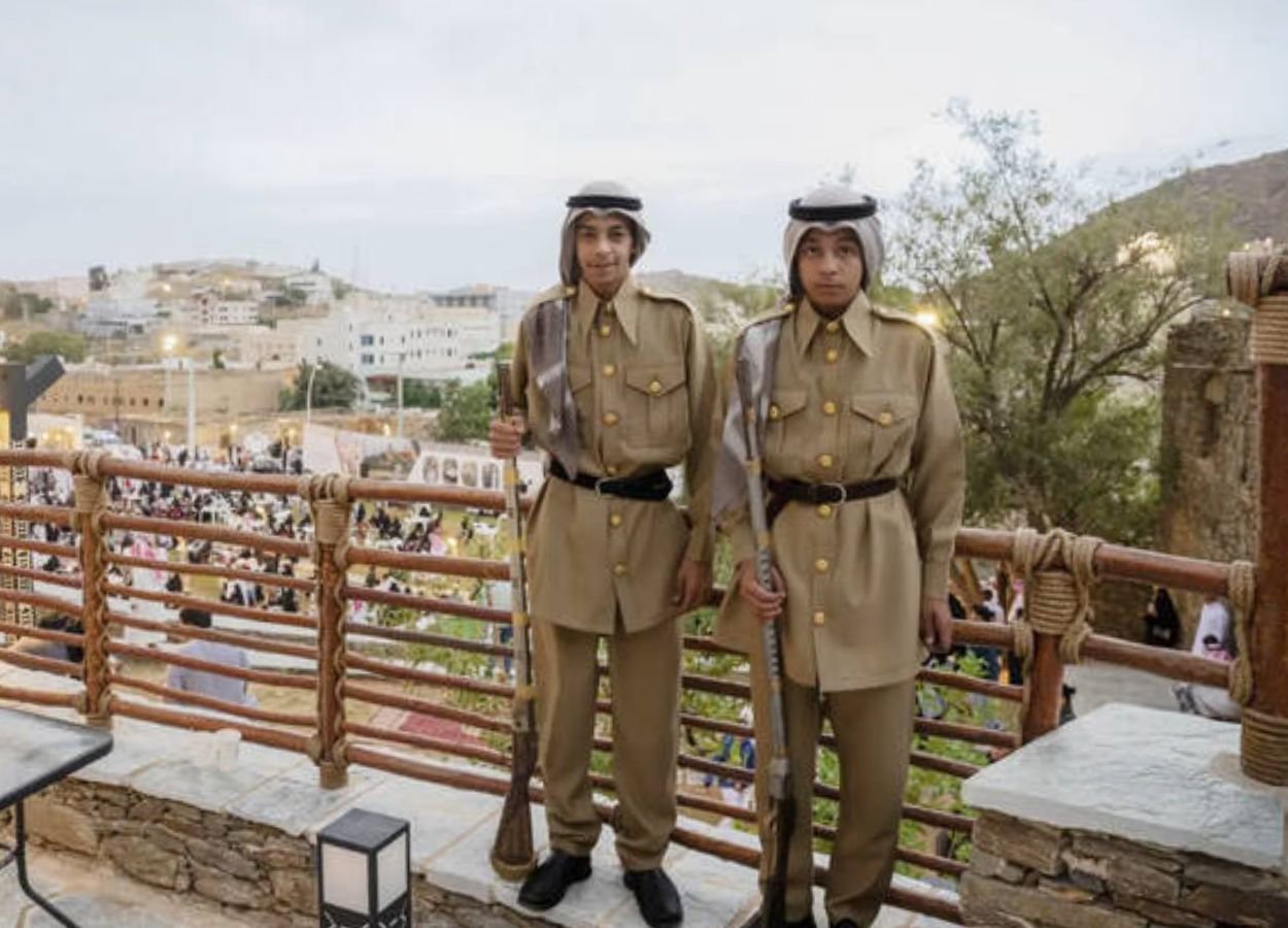 Traditional Al-Assah Performances Bring Al-Baha’s Cultural Heritage to Life Traditional Al-Assah Performances Bring Al-Baha’s Cultural Heritage to Life